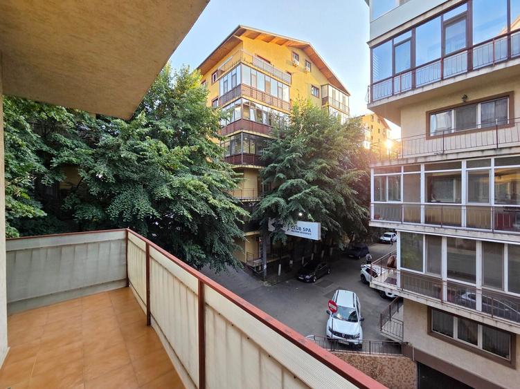 Apartament cu 2 camere decomandat, mobilat în Chiajna