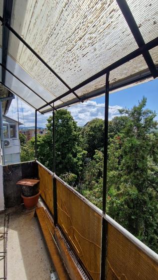Apartament cu 2 camere semidecomandat în Măgura
