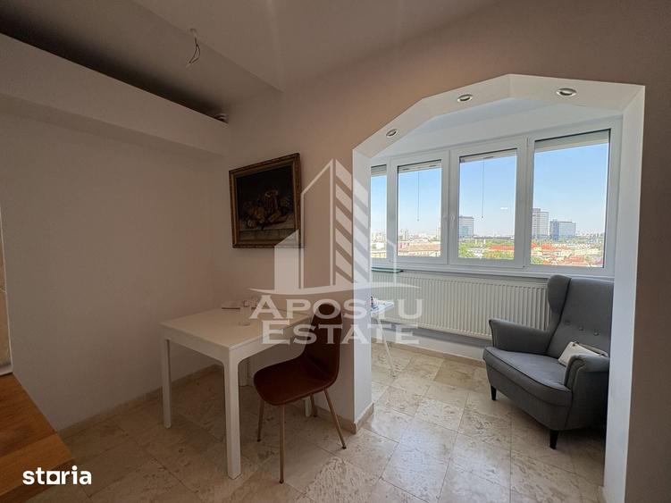 Apartament cu 3 camere decomandat în Punctele Cardinale