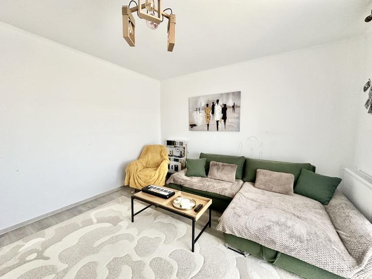 Apartament cu 4 camere decomandat, mobilat în Calea Urseni