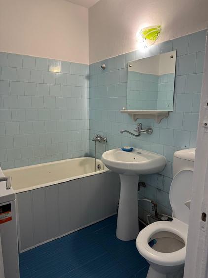 Apartament cu 3 camere decomandat, mobilat în Grigorescu
