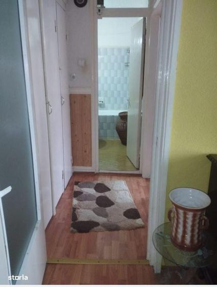 Apartament cu 2 camere semidecomandat în Prundu