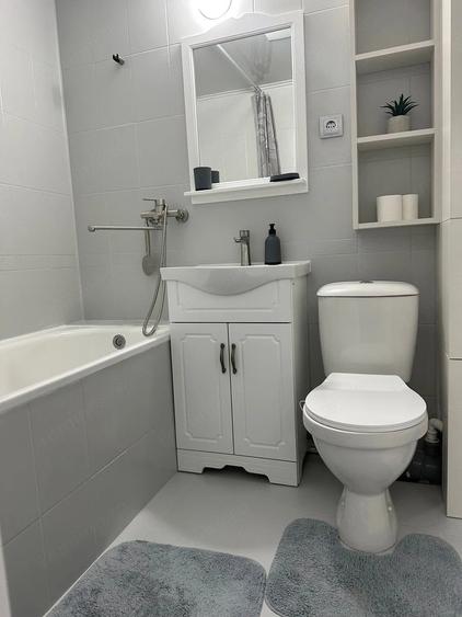 Garsonieră decomandată în Torontalului