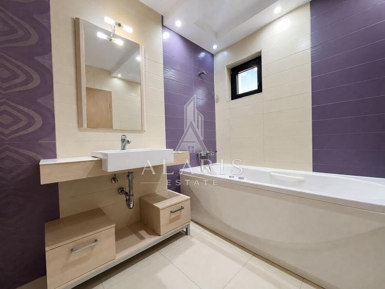 Casă individuală cu 6 camere cu Canalizare în Aradului
