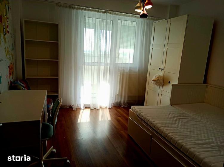 3 camere Fra?ii Gole?ti , mobilat/utilat , finisaje moderne - 9