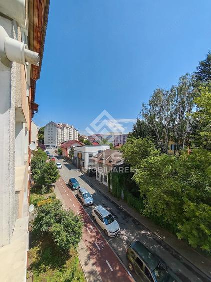 Apartament cu 2 camere decomandat în Independenței