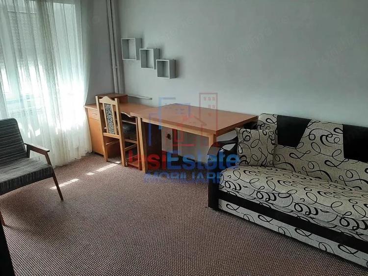 Apartament 2 camere decomandat, 58 mp, Bd. Independentei - etaj 3, centrala proprie - 2