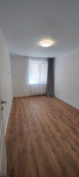 Apartament cu 2 camere decomandat în 15 Noiembrie