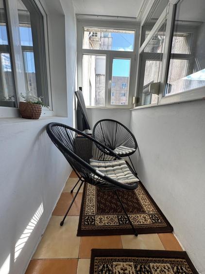 Apartament cu 4 camere decomandat în Dacia