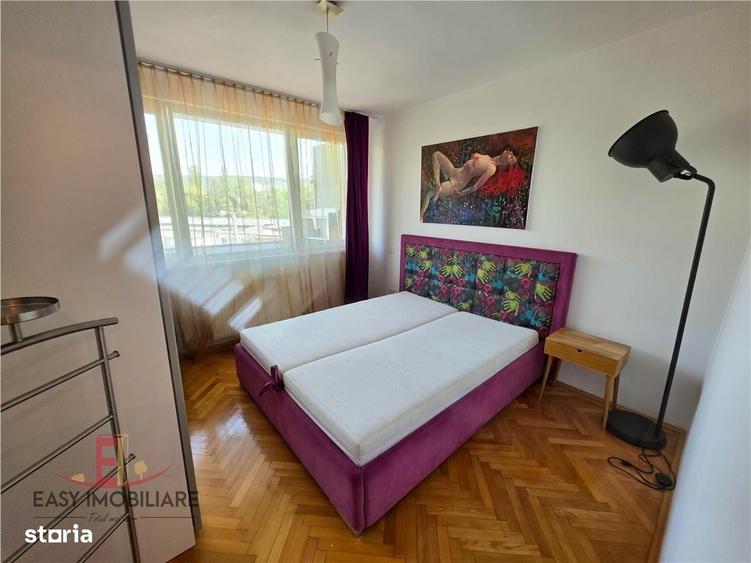 Apartament cu 3 camere decomandat în Aleea Carpați