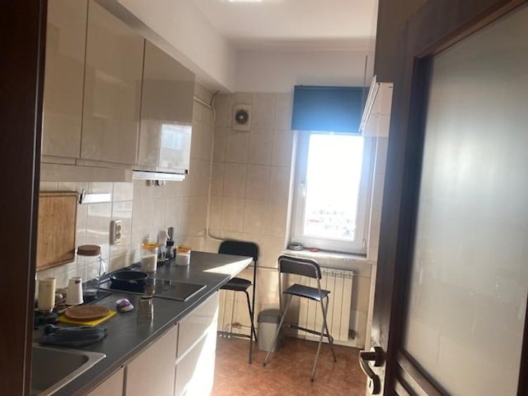 Apartament cu 2 camere decomandat în Cișmigiu
