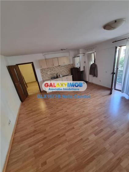 VANZARE 2 CAMERE 13 SEPTEMBRIE 67 MP BLOC 2011 - 1