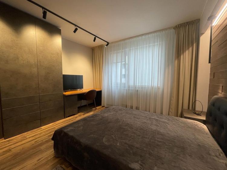 Apartament cu 2 camere decomandat, mobilat în Tomis Plus