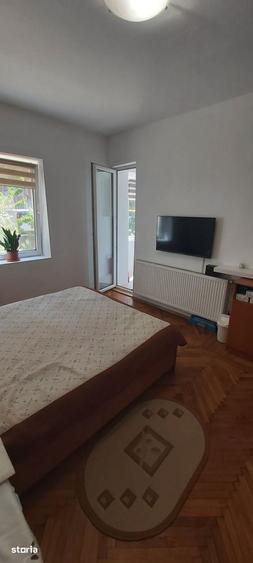 Vanzare apartament 2 camere, curte, gradina, Centru - 11