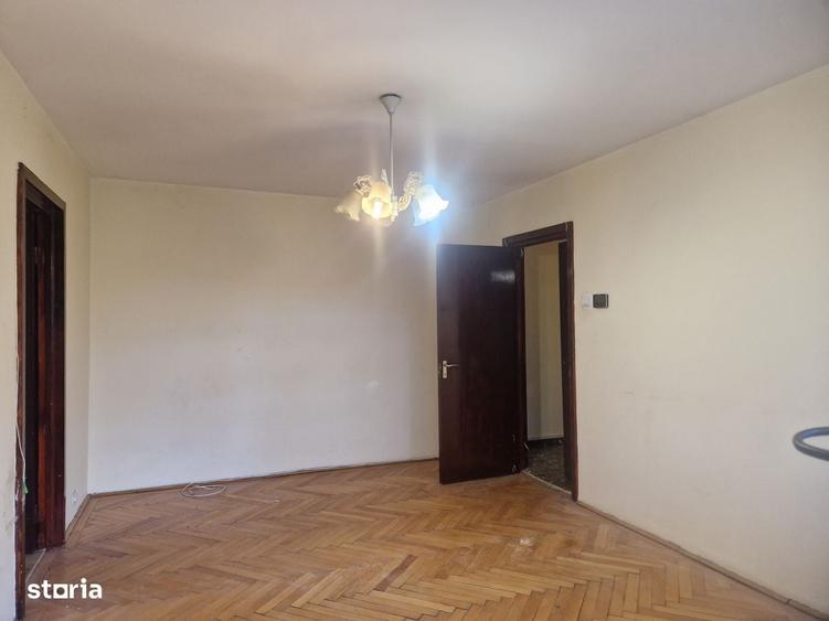 Apartament cu 2 camere semidecomandat în Nord