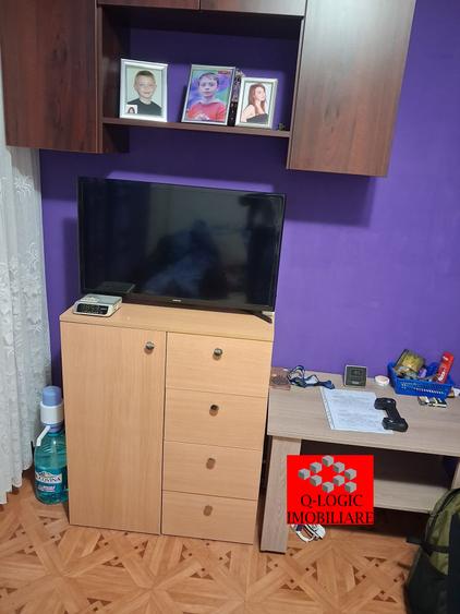 Apartament cu 2 camere decomandat în Tractorul