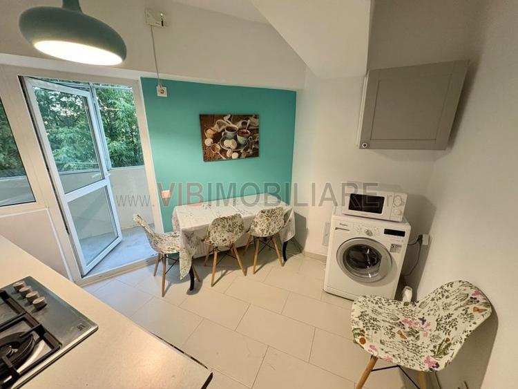 Apartament cu 2 camere decomandat în Crângași