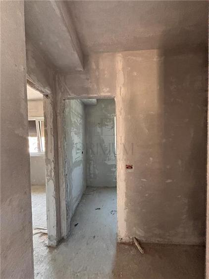 Duplex cu 5 camere cu Canalizare în Moșnița Nouă