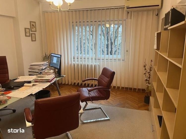 Apartament 3 camere, balcon, etaj 4, centrala - 12