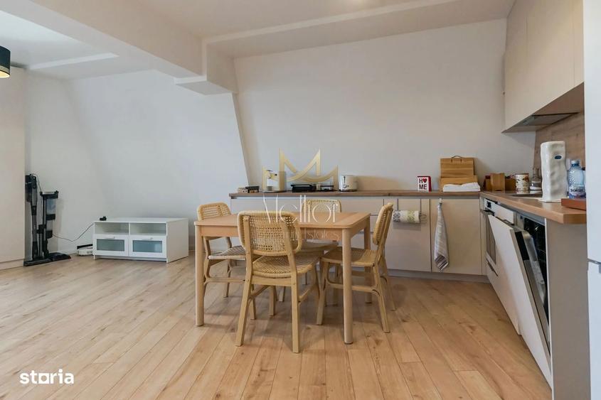 Apartament cu 4 camere semidecomandat, mobilat în Zorilor