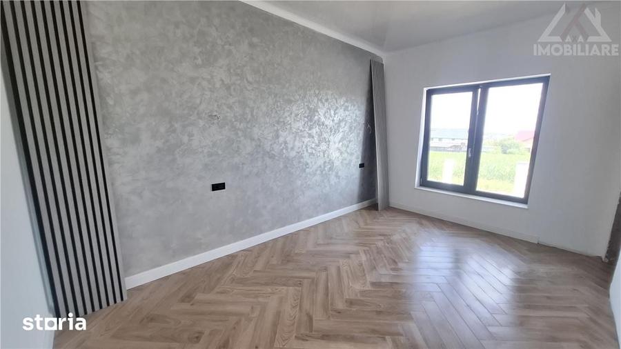 Casă cu 4 camere cu Teren 400 Mp în Rediu