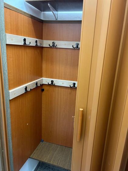 Apartament cu 4 camere în Crângași