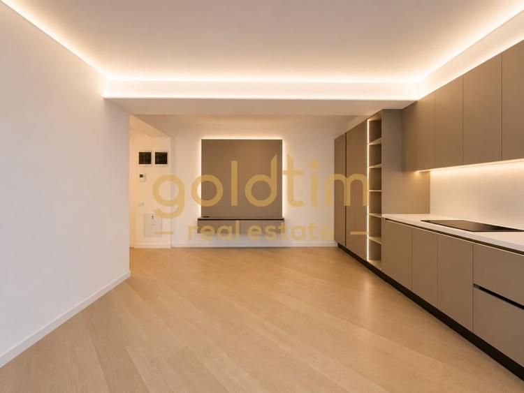CORTINA NORTH/SUPERB/SPATII GENEROASE / TERASA GENEROASA - 1