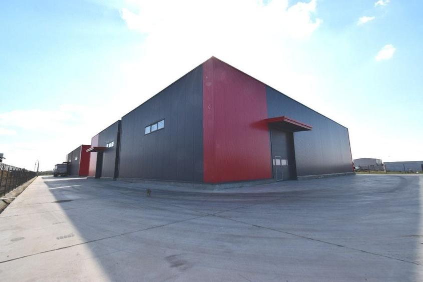 Spațiu industrial, de 600 mp, în Aeroport