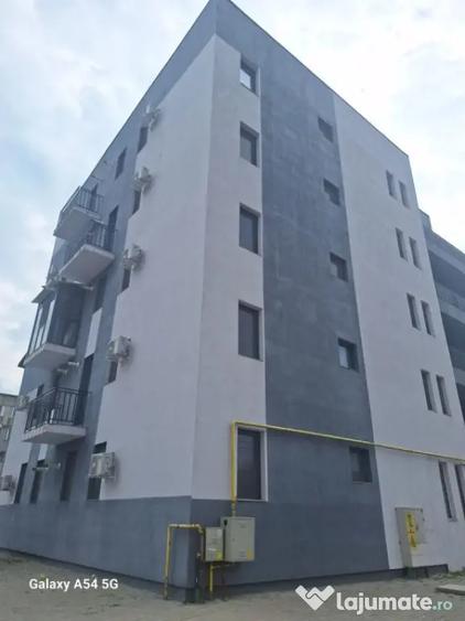 Apartament cu 2 camere decomandat, mobilat în Dancu