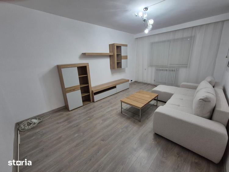 Apartament cu 2 camere decomandat în C5