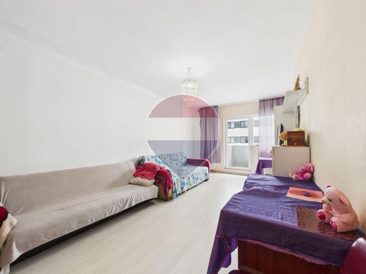 Apartament cu 2 camere decomandat, mobilat în Metalurgiei