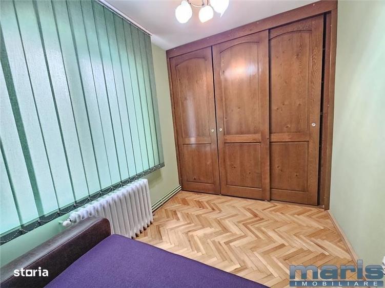 Apartament cu 3 camere decomandat în Tudor