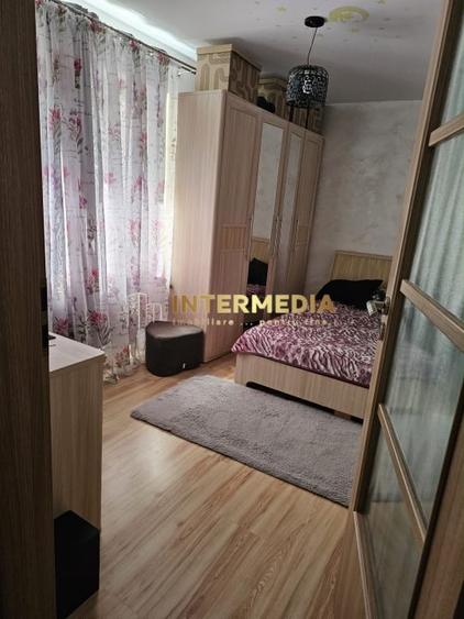Apartament 3 camere CETATE Bulevard Etaj3 Renovat Total Mobilat Beci Parcare - 15