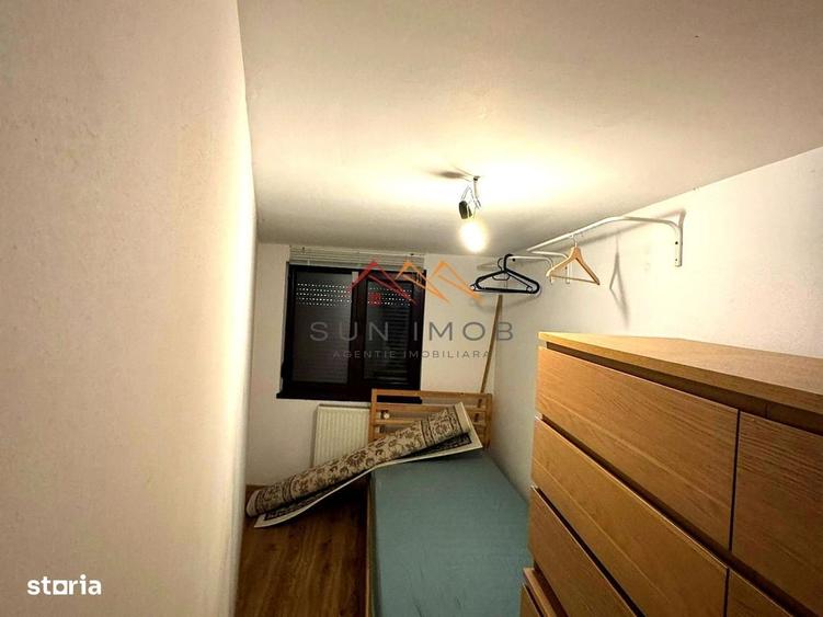 Casă cu 4 camere decomandat în Central