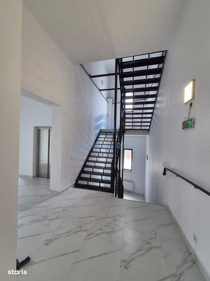 Spațiu comercial, de 1,200 mp, în Cișmigiu