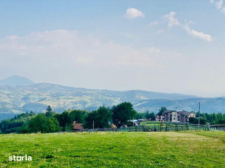 Spațiu comercial, de 1,500 mp, în Poiana Mărului