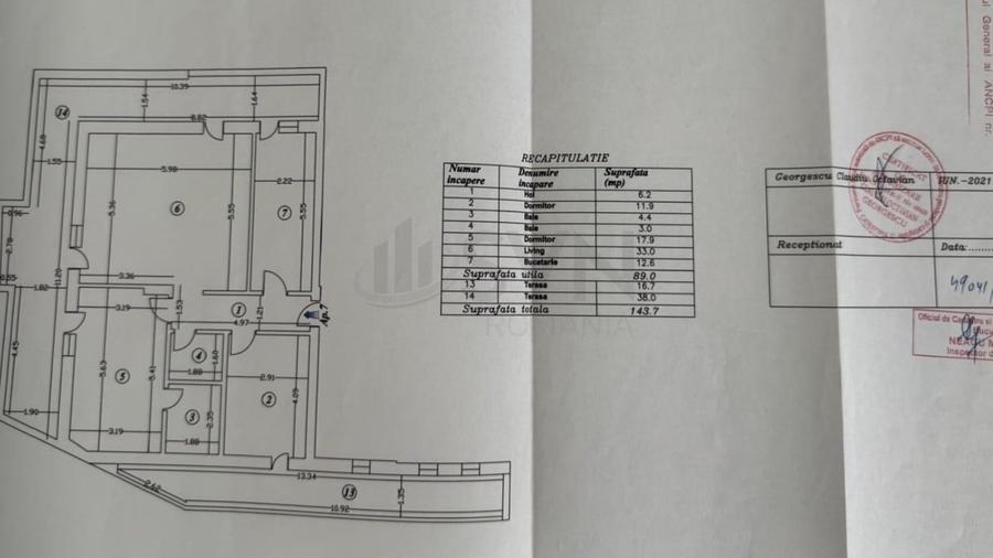 Apartament cu 3 camere decomandat în Bucur Obor