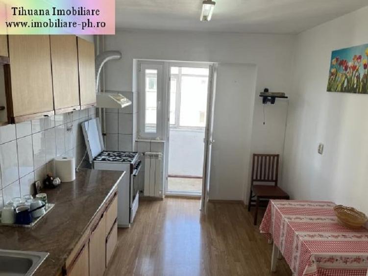 Apartament cu 2 camere decomandat în B-dul București