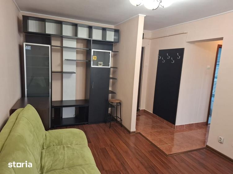 Apartament cu 3 camere decomandat în Unirii Sud