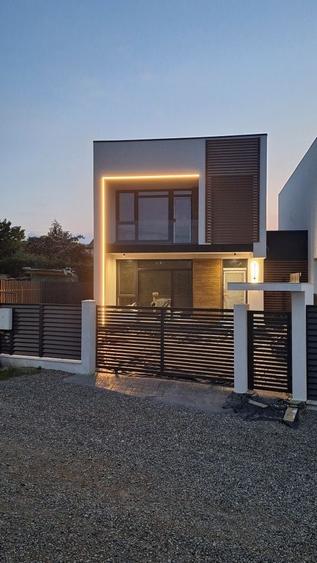 Casă cu 3 camere în Hlincea