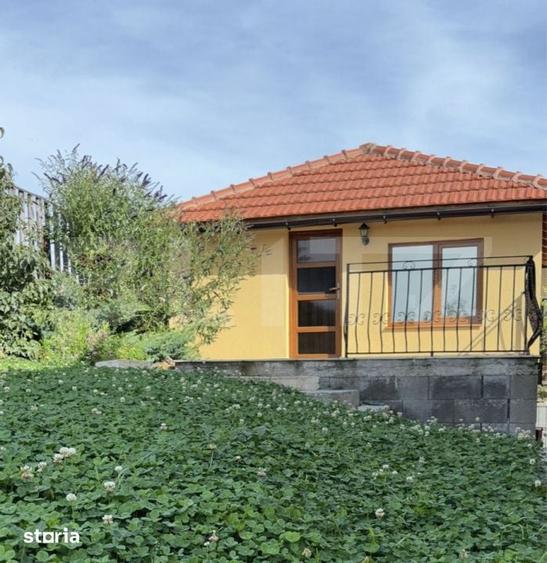 Garsonieră decomandată, mobilată în Chinteni