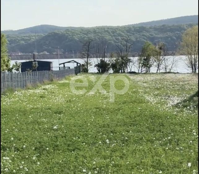 Teren agricol extravilan de 2109 mp, în Budeasa Mare