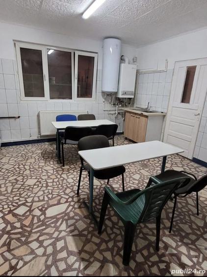Casă cu 2 camere cu Teren 300 Mp în Central