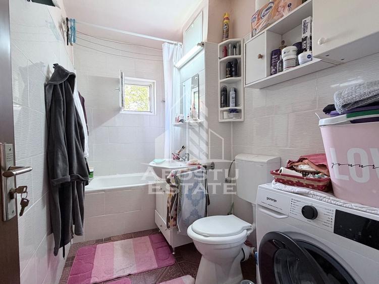 Apartament cu 2 camere semidecomandat, mobilat în Freidorf