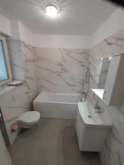 Apartament cu 2 camere decomandat în Buziașului