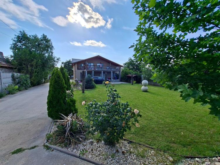 Casa / vila de vanzare - 1