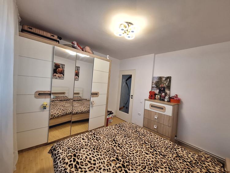 Apartament cu 2 camere decomandat, mobilat în Florești