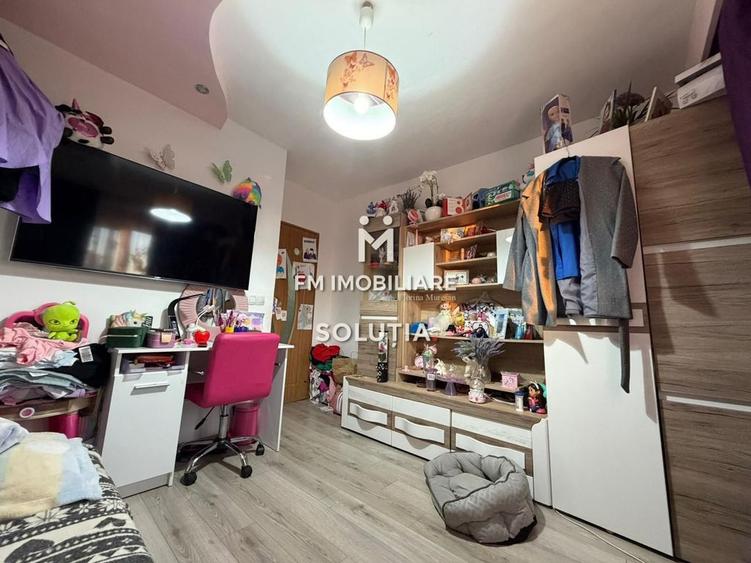 Apartament de vanzare decomandat -3 camere - 3