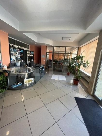 Spațiu comercial, de 274 mp, în Central