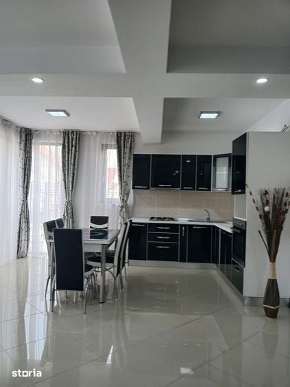 Casă cu 4 camere cu Teren 200 Mp în Ștefănești